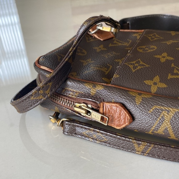 LV handbag - Picture 4 of 11